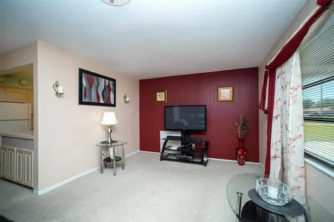 9191 108th Street Seminole FL 33772