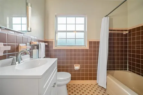1609 Fairview Avenue Lakeland FL 33803