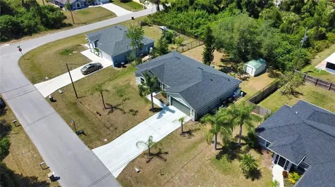 2231 Dongola Street North Port FL 34291