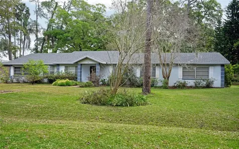 113 W Crystal Drive Sanford FL 32773
