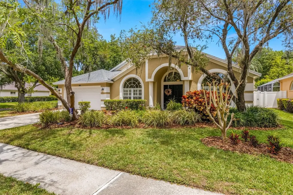 5073 Southampton Circle Tampa FL 33647