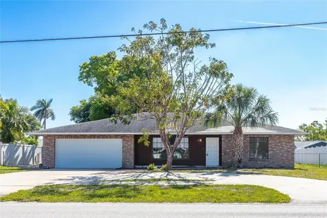 2111 43rd Street W Bradenton FL 34209