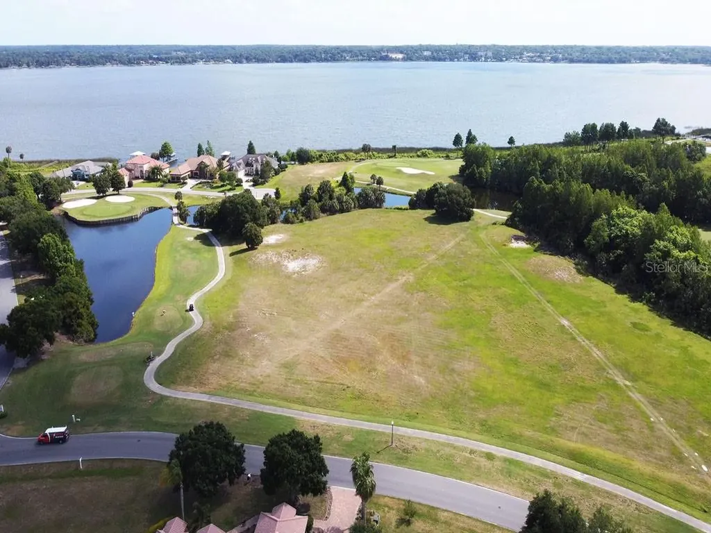 Island Club Drive Tavares FL 32778