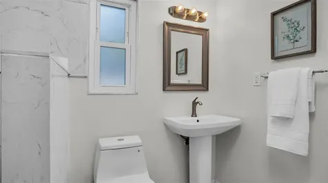 4043 Shore Acres Boulevard NE St Petersburg FL 33703