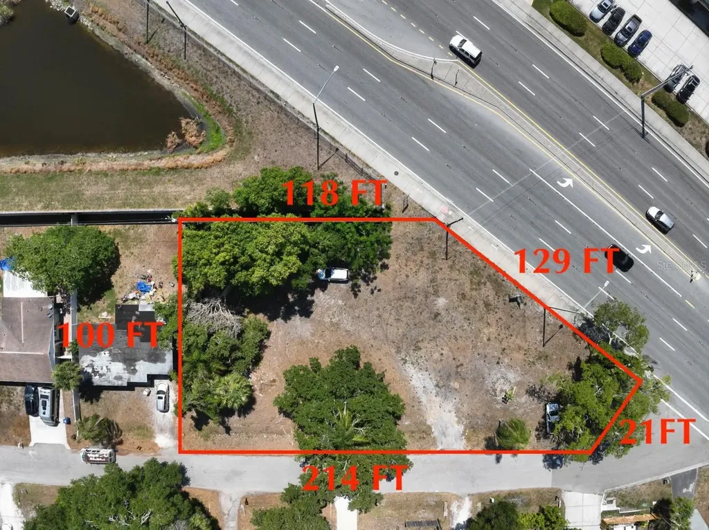 Albert Place Sarasota FL 34231