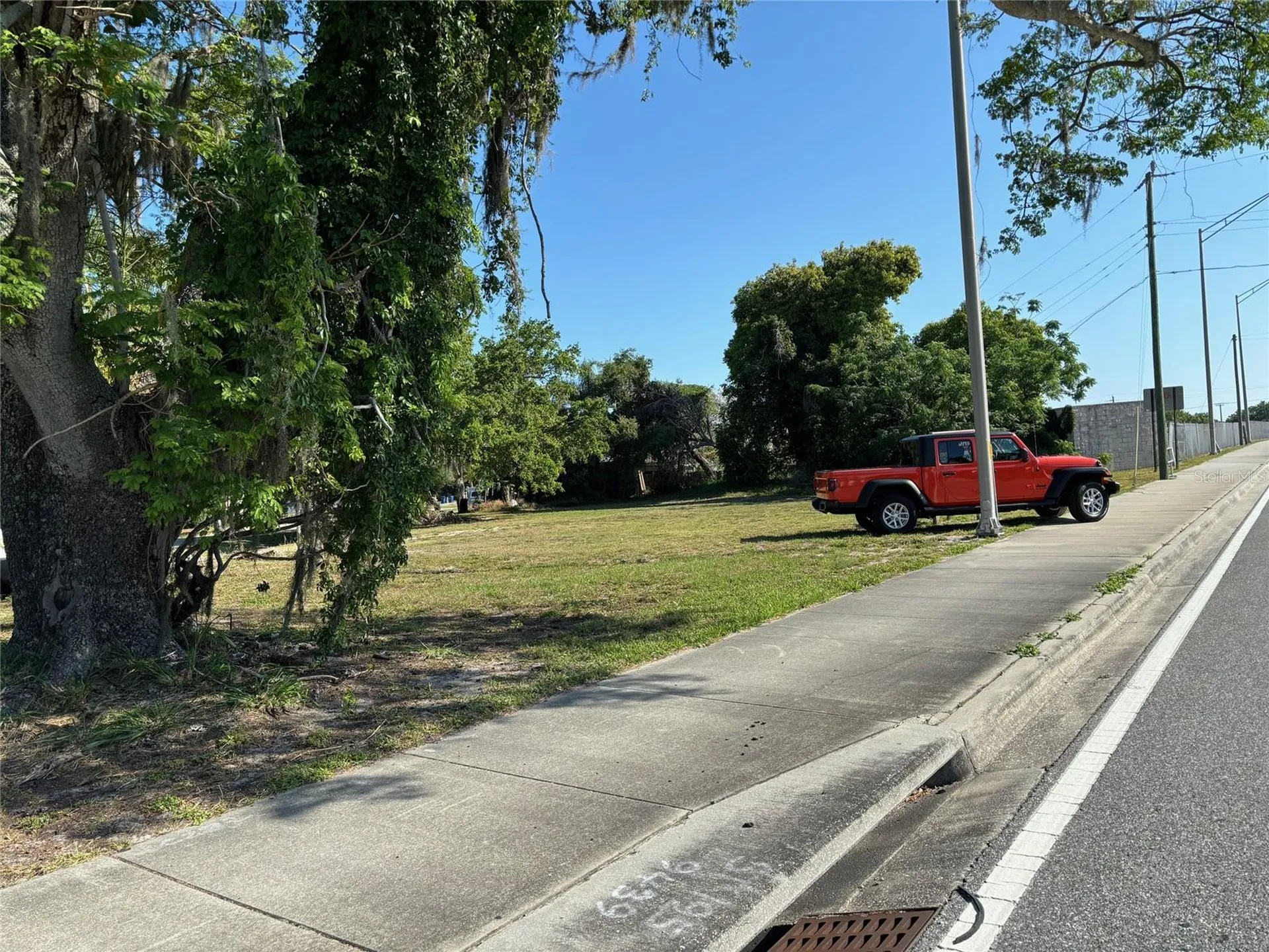 Albert Place Sarasota FL 34231