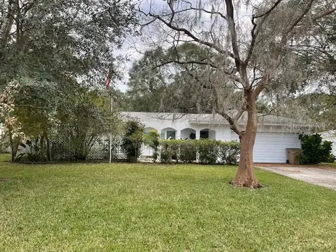 5211 E 127th Avenue Temple Terrace FL 33617