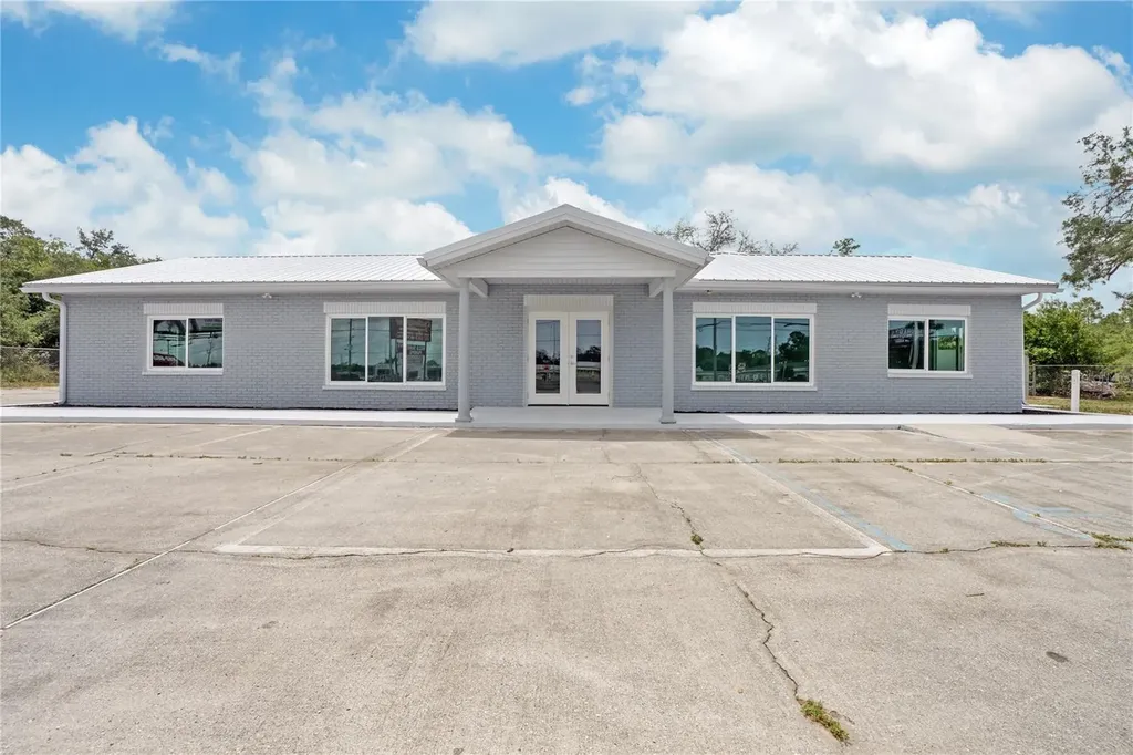 3248 Commercial Way Spring Hill FL 34606