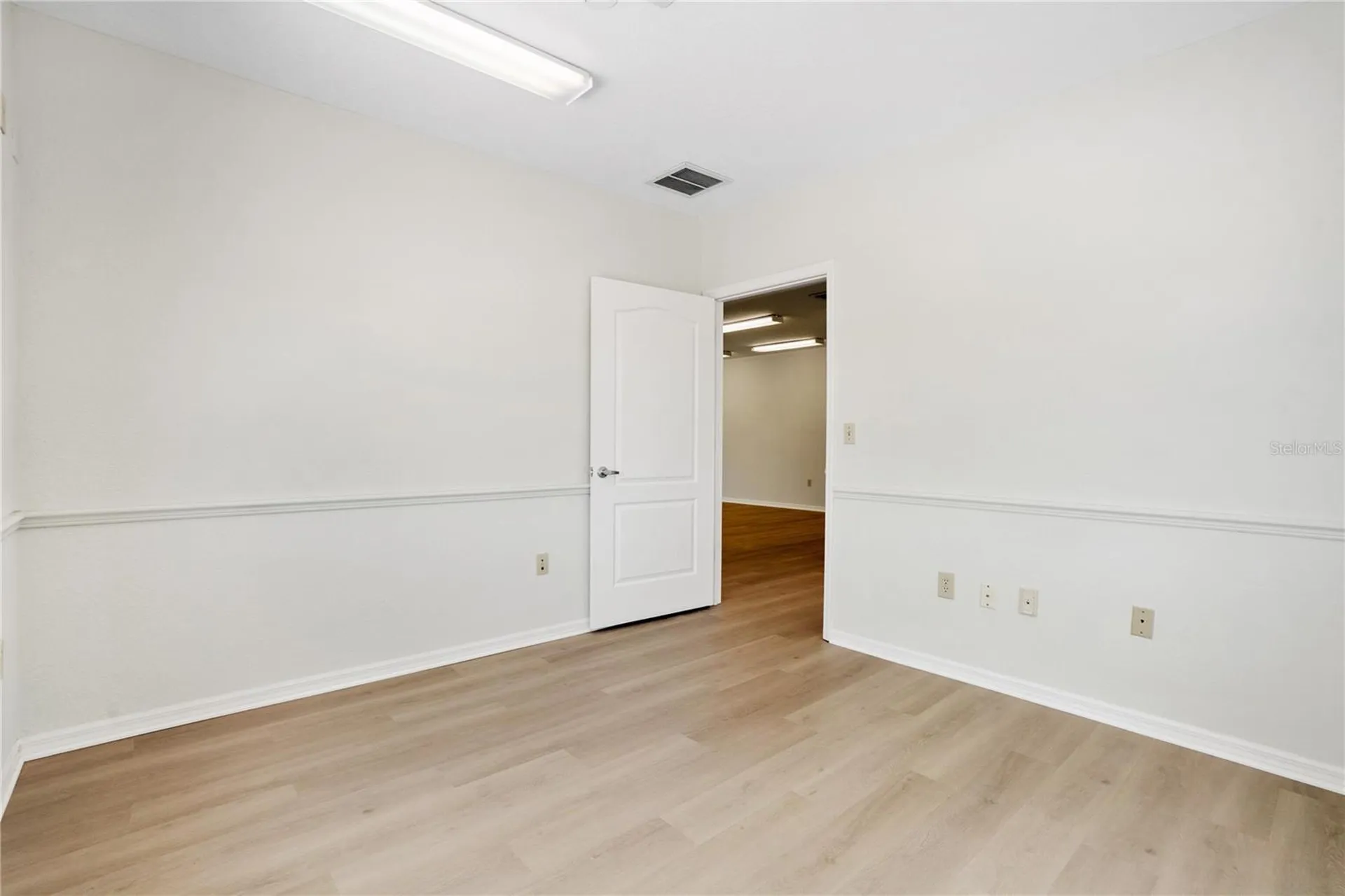 3248 Commercial Way Spring Hill FL 34606
