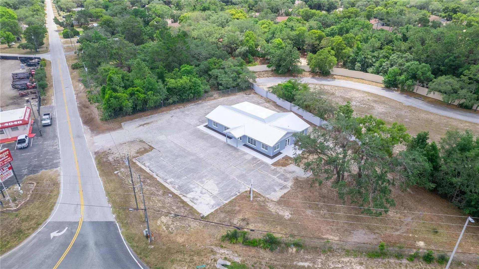3248 Commercial Way Spring Hill FL 34606