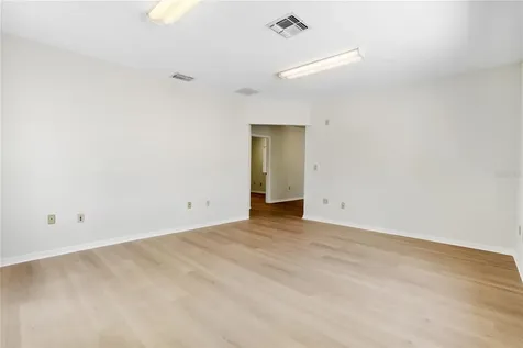3248 Commercial Way Spring Hill FL 34606