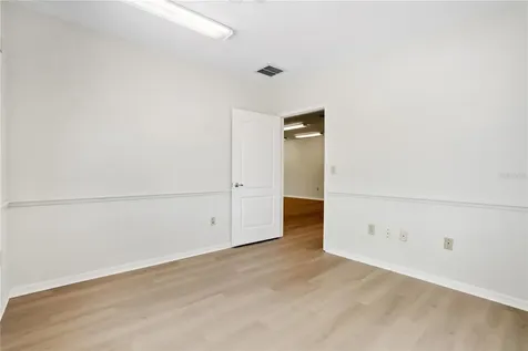 3248 Commercial Way Spring Hill FL 34606