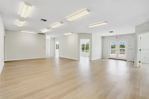 3248 Commercial Way Spring Hill FL 34606