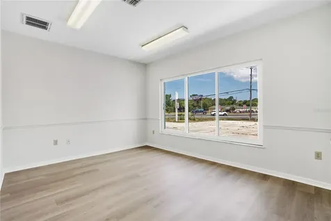 3248 Commercial Way Spring Hill FL 34606