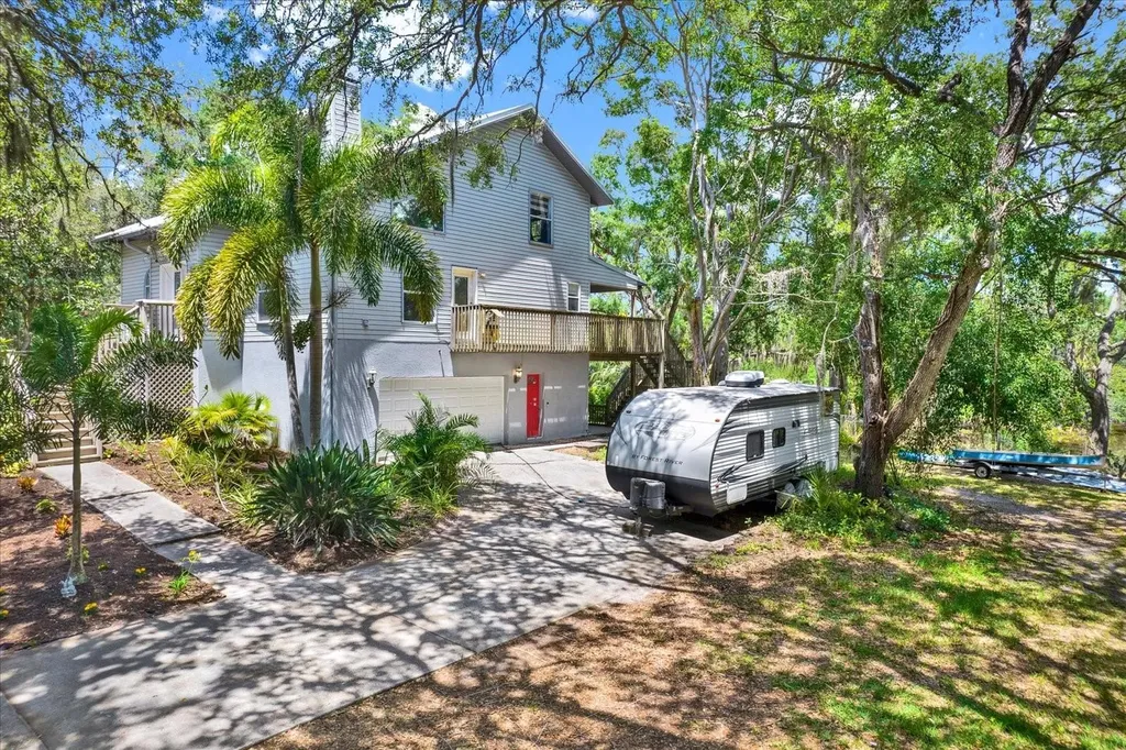 508 3rd Avenue SE Ruskin FL 33570