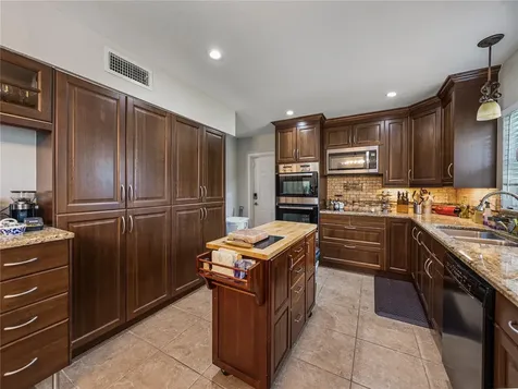 4816 N Shirley Drive Tampa FL 33603