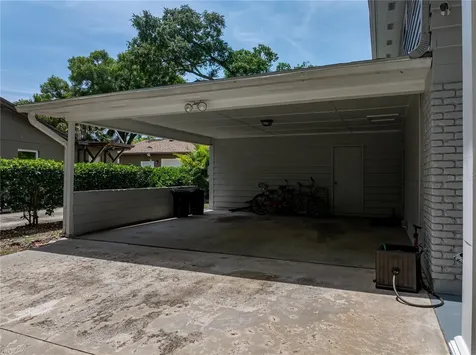 4816 N Shirley Drive Tampa FL 33603