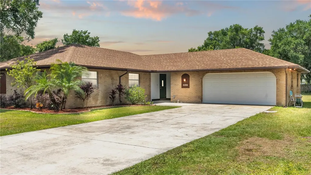 4390 Old Colony Road Mulberry FL 33860