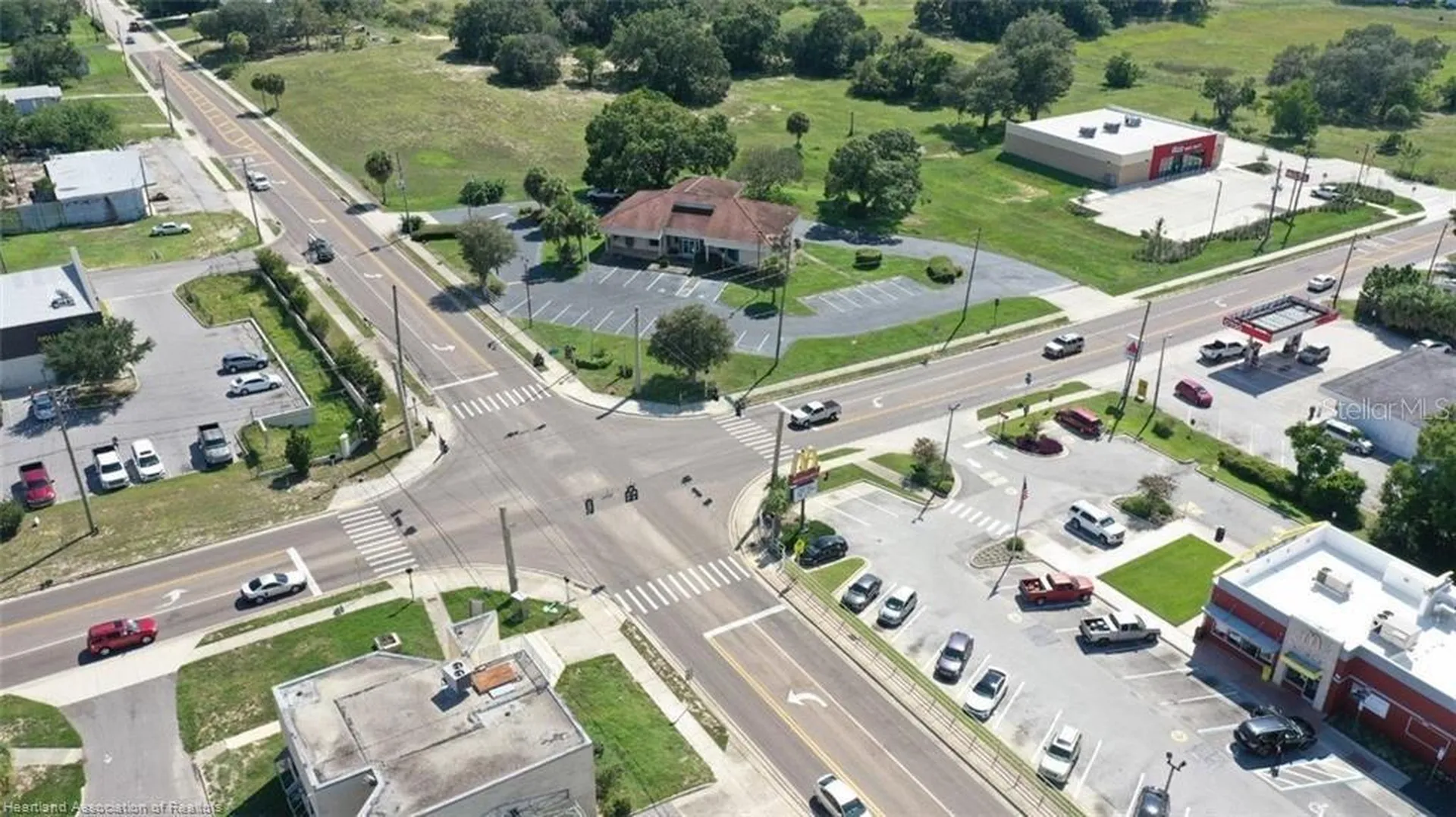 695 N Scenic Highway Frostproof FL 33843