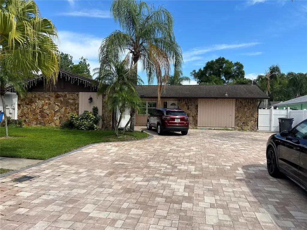 4116 Summerdale Drive Tampa FL 33624