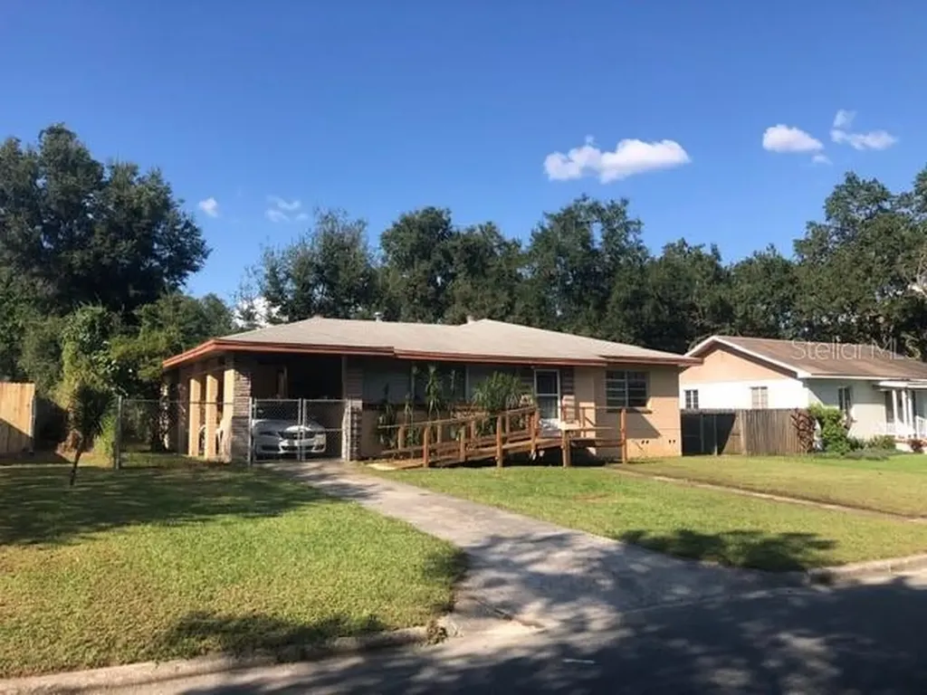 1107 Dorothy Street Lakeland FL 33815