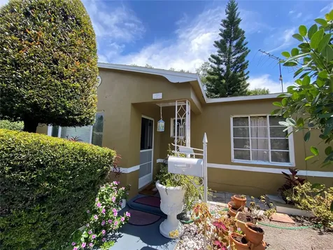 624 Kingston Street S St Petersburg FL 33711