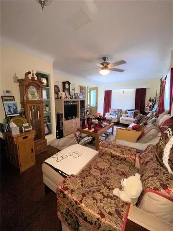 624 Kingston Street S St Petersburg FL 33711
