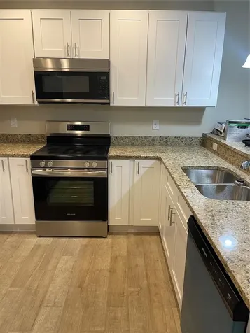 4427 Rose Street Valrico FL 33596