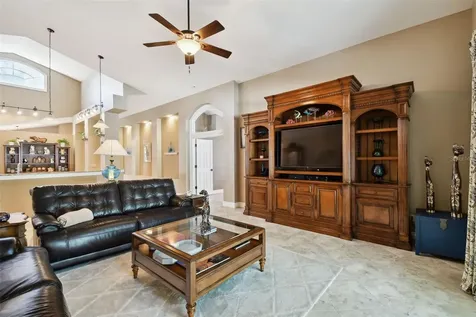 5069 Southampton Circle Tampa FL 33647