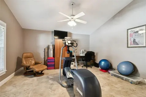 5069 Southampton Circle Tampa FL 33647