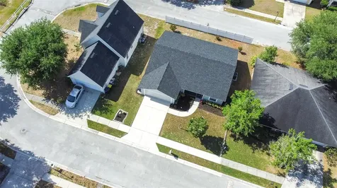 227 Madalyn Court Auburndale FL 33823