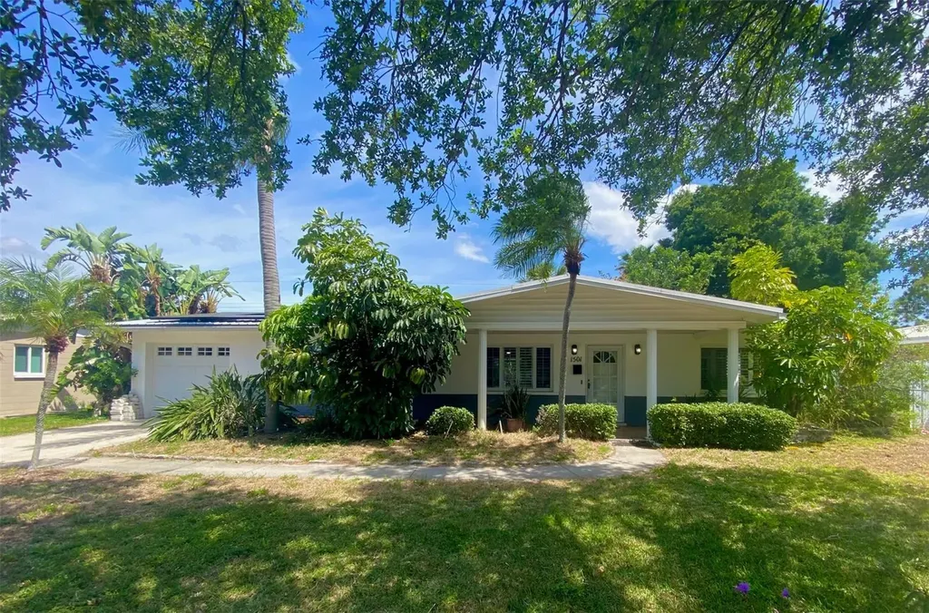 1501 79th Avenue N St Petersburg FL 33702