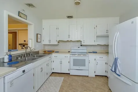 43 Lake Drive Debary FL 32713