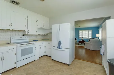 43 Lake Drive Debary FL 32713