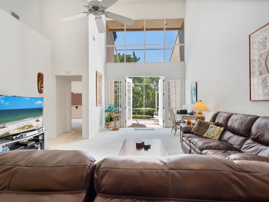1703 Starling Drive Sarasota FL 34231