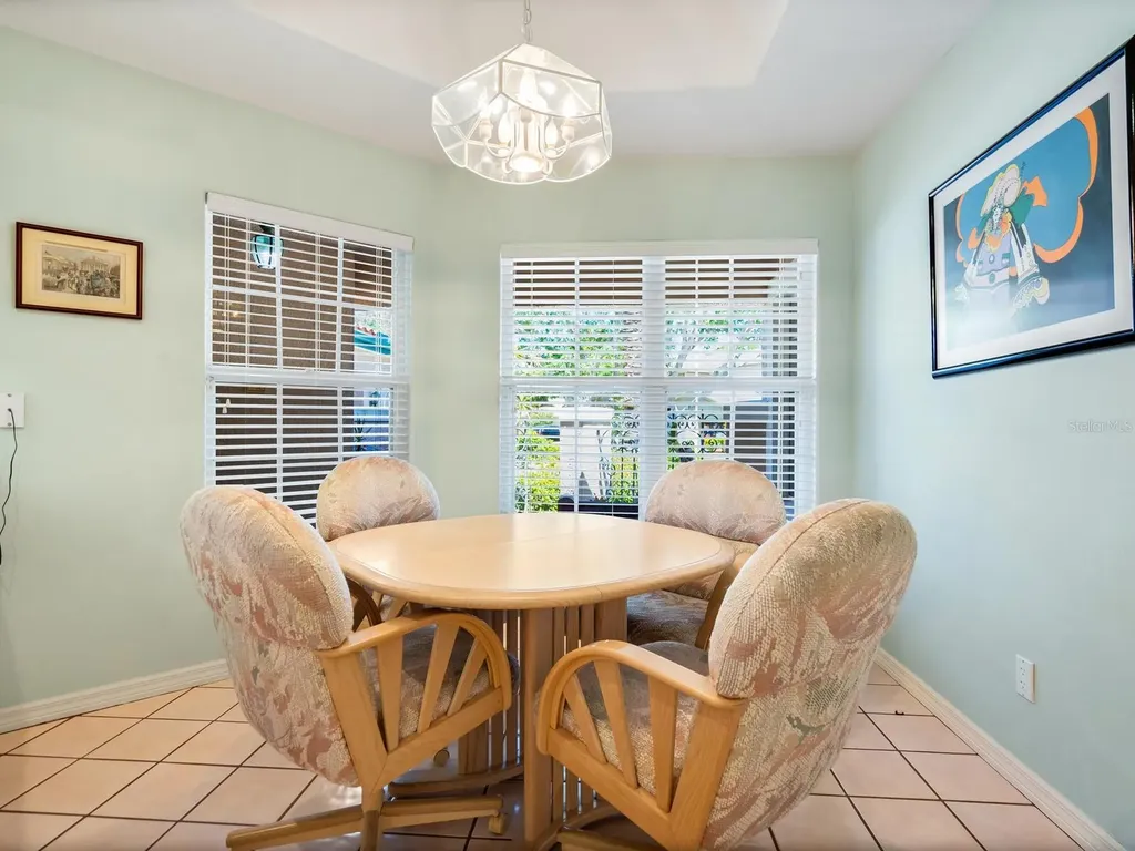 1703 Starling Drive Sarasota FL 34231