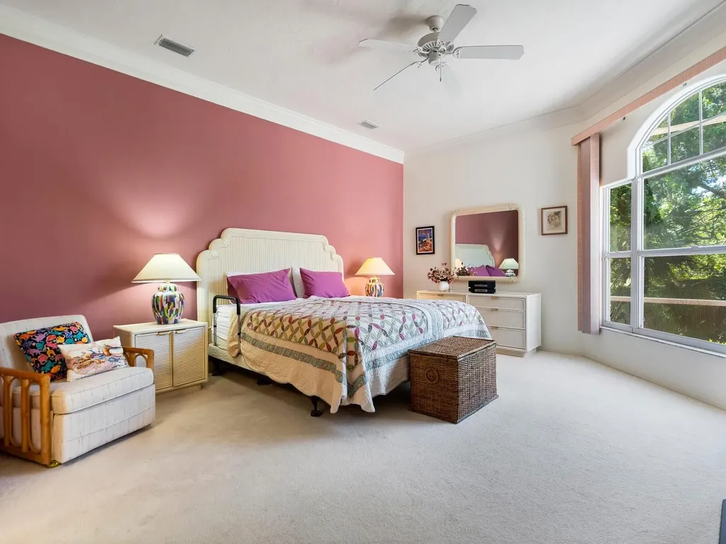 1703 Starling Drive Sarasota FL 34231