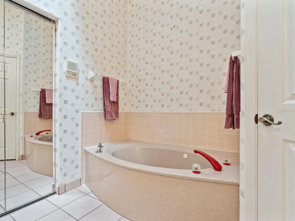 1703 Starling Drive Sarasota FL 34231