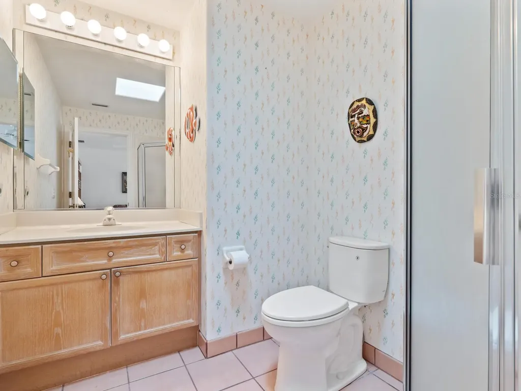 1703 Starling Drive Sarasota FL 34231