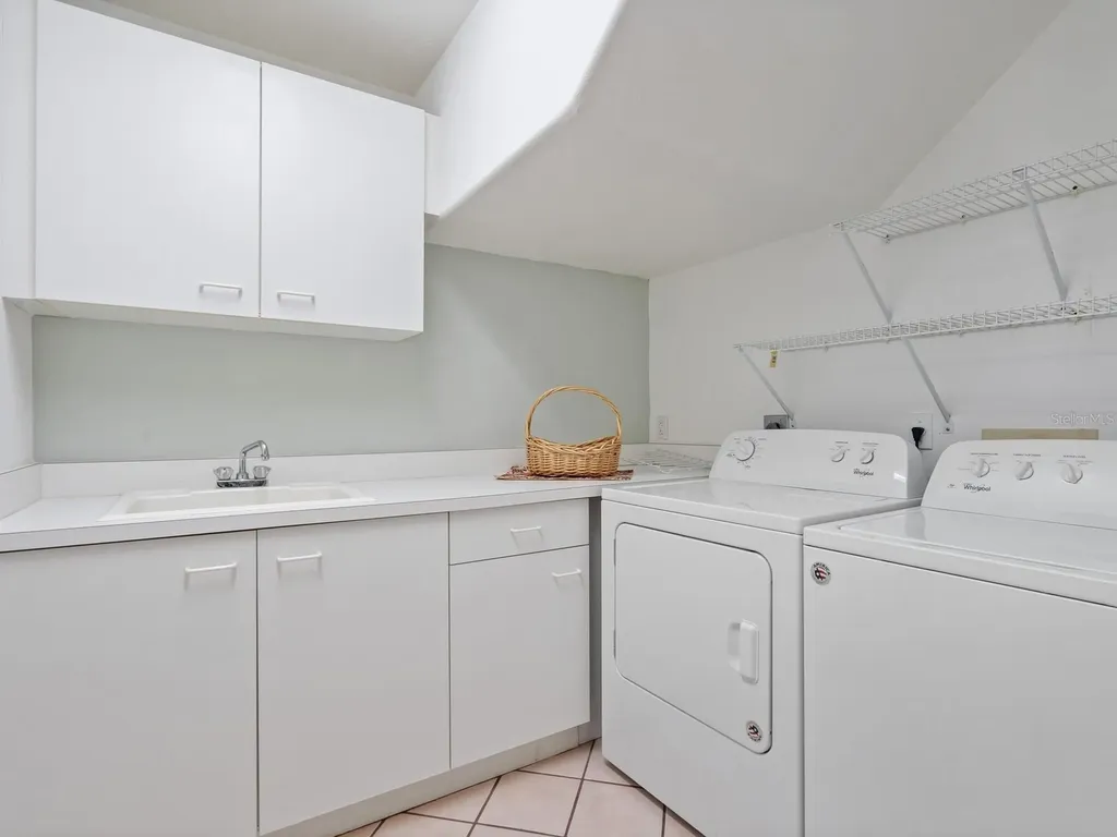 1703 Starling Drive Sarasota FL 34231