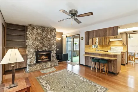 1354 Emerald Drive Kissimmee FL 34744