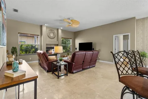 1702 Huntington Court Safety Harbor FL 34695