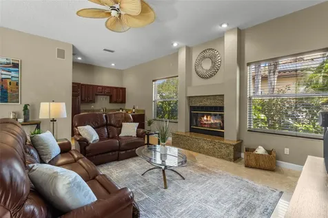 1702 Huntington Court Safety Harbor FL 34695