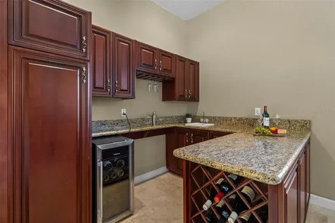 1702 Huntington Court Safety Harbor FL 34695