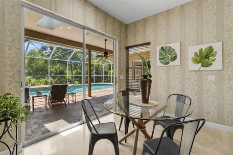 1702 Huntington Court Safety Harbor FL 34695