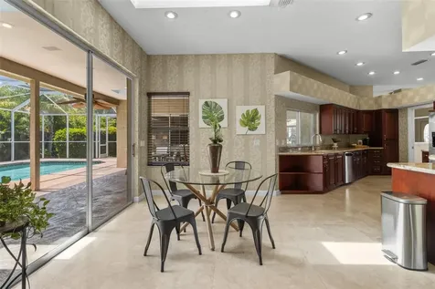 1702 Huntington Court Safety Harbor FL 34695