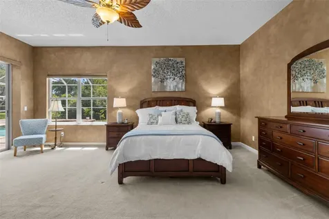 1702 Huntington Court Safety Harbor FL 34695