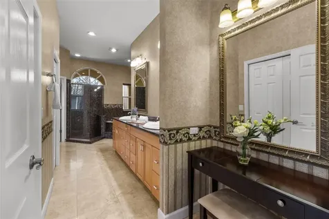 1702 Huntington Court Safety Harbor FL 34695