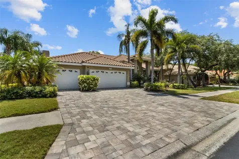 1702 Huntington Court Safety Harbor FL 34695