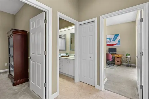 1702 Huntington Court Safety Harbor FL 34695
